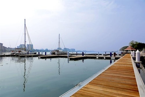 Kochi International Marina © Ocean Blue Marinas radhika.jhaveri@oceanblue.in www.oceanblue.in